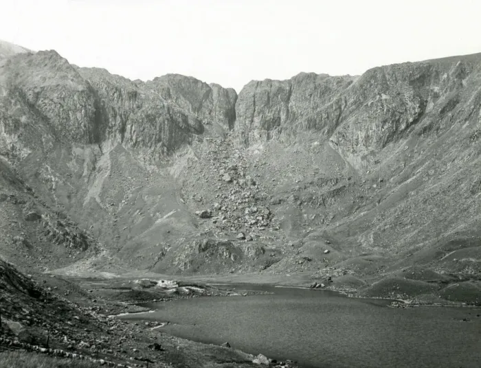 Framed Print : Lake in Snowdonia National Park, North Wales Framed Print : Lake in Snowdonia National Park, North Wales