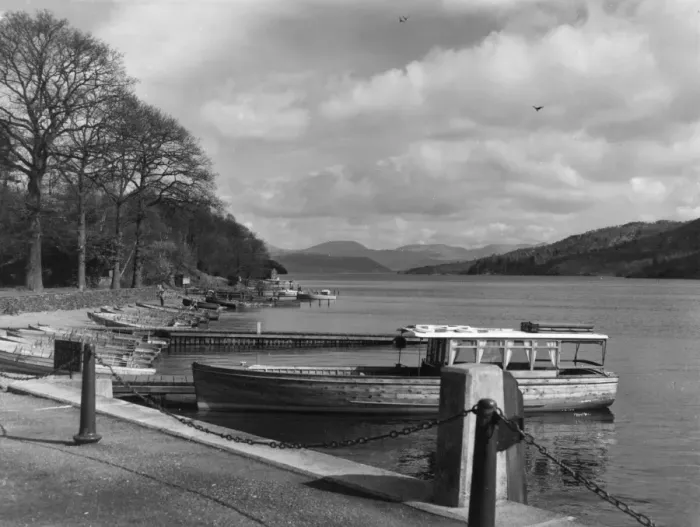 Framed Print : Lake Windermere Framed Print : Lake Windermere