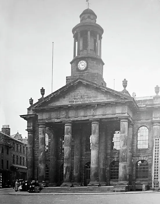 Framed Print : Lancaster Town Hall, early 1900s Framed Print : Lancaster Town Hall, early 1900s