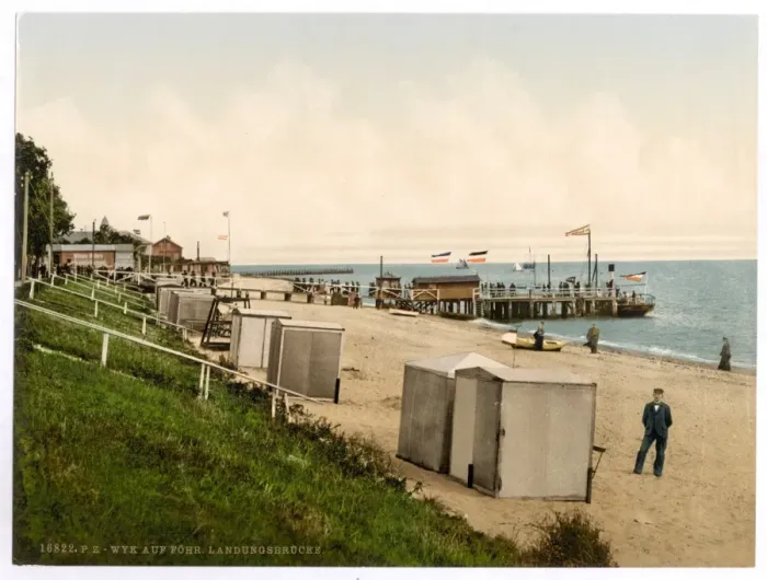 Framed Print : Landing pier, Wyk on Fohr, Schleswig-Holstein, Germany Framed Print : Landing pier, Wyk on Fohr, Schleswig-Holstein, Germany