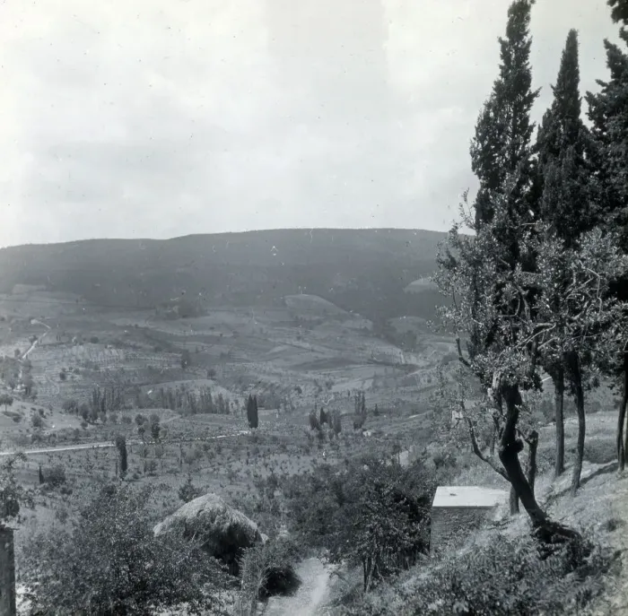Framed Print : Landscape near San Gimignano, Italy Framed Print : Landscape near San Gimignano, Italy