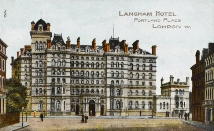 Framed Print : Langham Hotel - Portland Place, London Framed Print : Langham Hotel - Portland Place, London