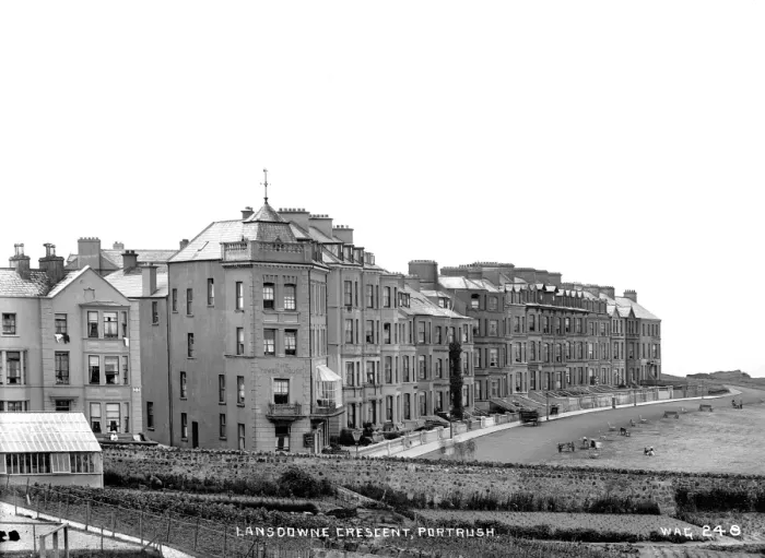 Framed Print : Lansdowne Crescent, Portrush Framed Print : Lansdowne Crescent, Portrush