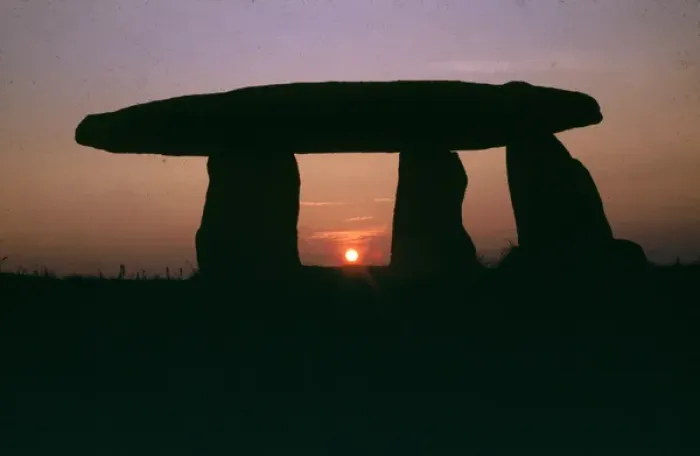 Framed Print : Lanyon Quoit, near Morvah, Penzance, Cornwall Framed Print : Lanyon Quoit, near Morvah, Penzance, Cornwall