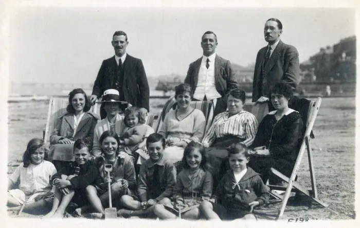 Framed Print : Large extended family group on a British beach Framed Print : Large extended family group on a British beach