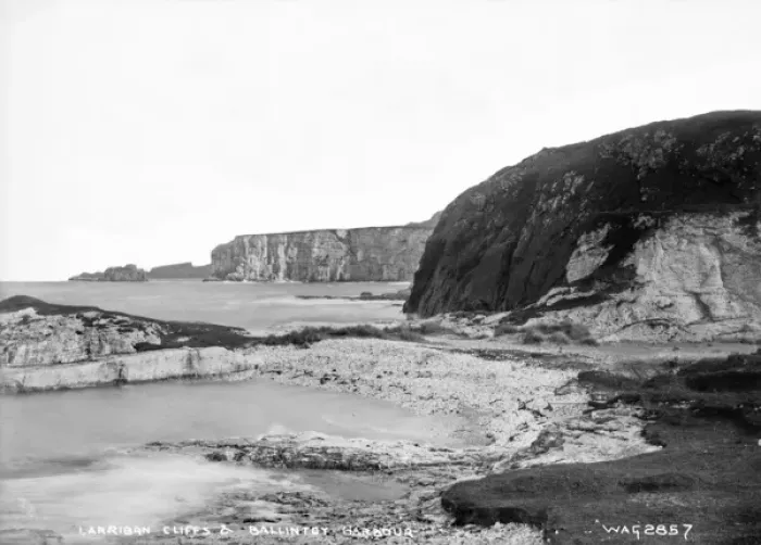 Framed Print : Larriban Cliffs and Ballintoy Harbour Framed Print : Larriban Cliffs and Ballintoy Harbour