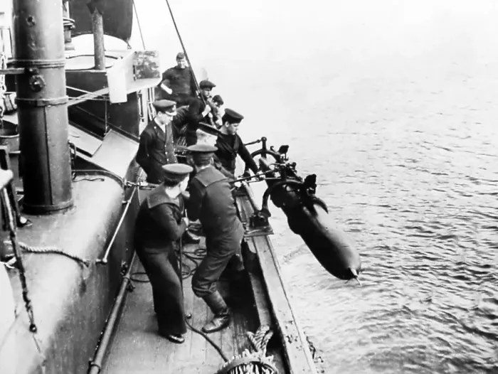 Framed Print : Launching a torpedo from a drifter fishing boat Framed Print : Launching a torpedo from a drifter fishing boat