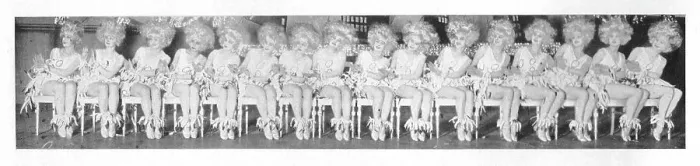 Framed Print : The Lawrence Tiller Girls in An Aus Die, Admiralspalast, Ber Framed Print : The Lawrence Tiller Girls in An Aus Die, Admiralspalast, Ber