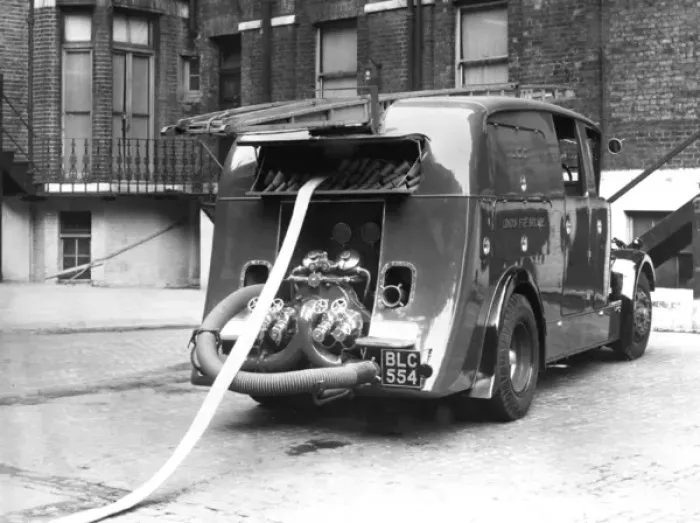 Framed Print : LCC-LFB enclosed pump at Southwark HQ Framed Print : LCC-LFB enclosed pump at Southwark HQ