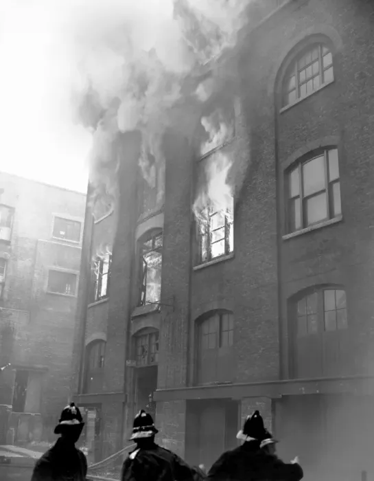 Framed Print : LCC-LFB fatal warehouse fire, Langley Street WC2 Framed Print : LCC-LFB fatal warehouse fire, Langley Street WC2