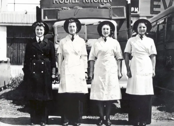 Framed Print : LCC-LFB firewomen with mobile kitchen, WW2 Framed Print : LCC-LFB firewomen with mobile kitchen, WW2