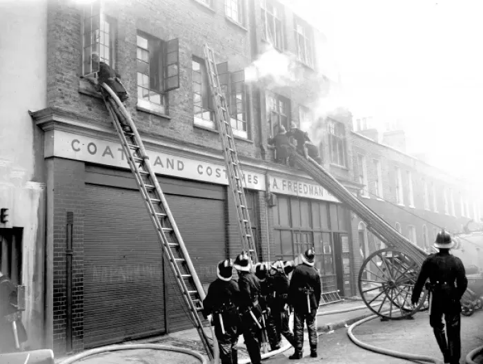 Framed Print : LCC-LFB Major fire, Nelson Street, Whitechapel Framed Print : LCC-LFB Major fire, Nelson Street, Whitechapel