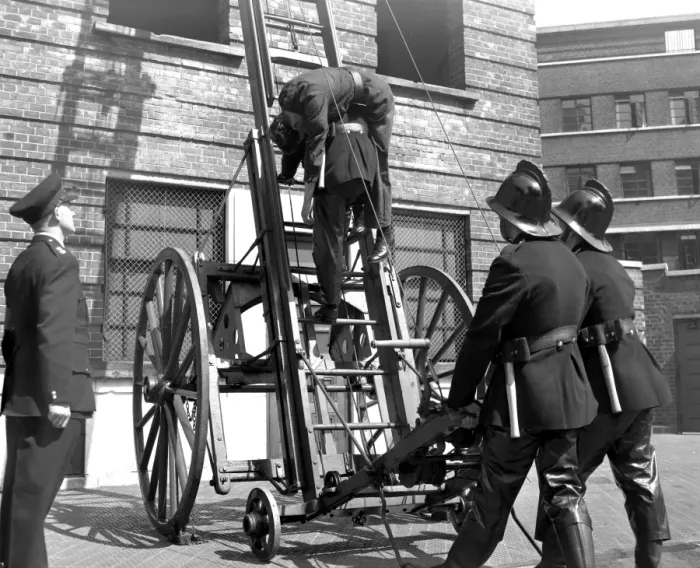 Framed Print : LCC-LFB Recruit firemen training at Brigade HQ, SE1 Framed Print : LCC-LFB Recruit firemen training at Brigade HQ, SE1
