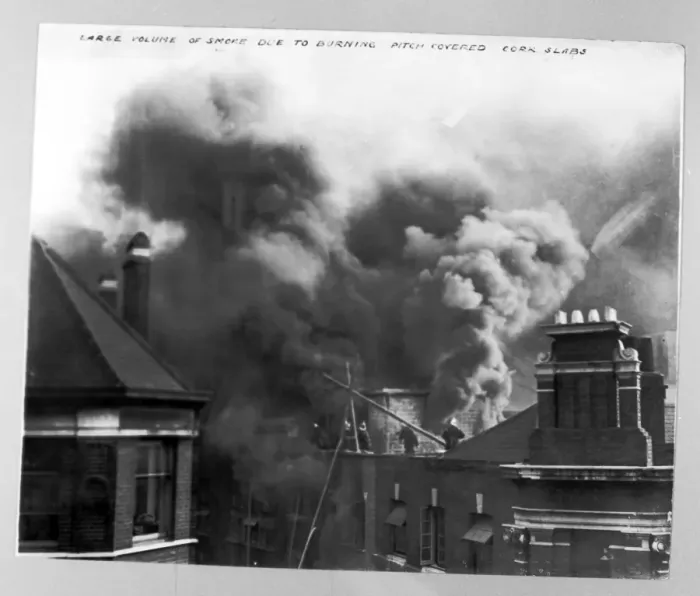 Framed Print : LCC-LFB Serious warehouse roof fire Framed Print : LCC-LFB Serious warehouse roof fire