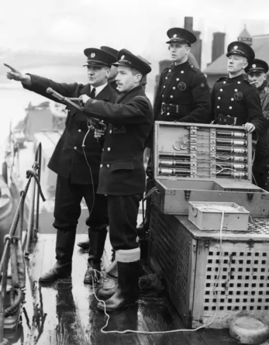 Framed Print : LCC-London Fire Brigade firefighting demonstration Framed Print : LCC-London Fire Brigade firefighting demonstration