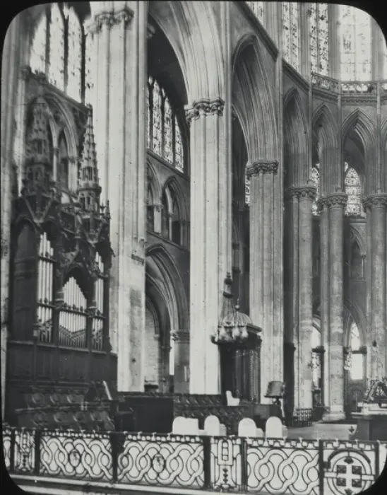 Framed Print : Le Mans Cathederal Choir