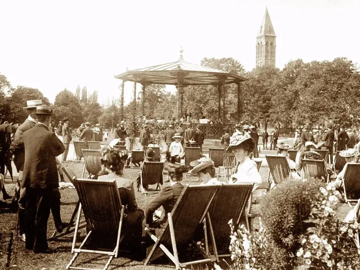 Framed Print : Leamington Spa Pump Gardens early 1900s Framed Print : Leamington Spa Pump Gardens early 1900s