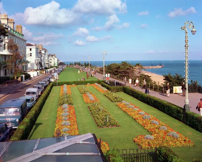 Framed Print : The Leas, Folkestone Framed Print : The Leas, Folkestone