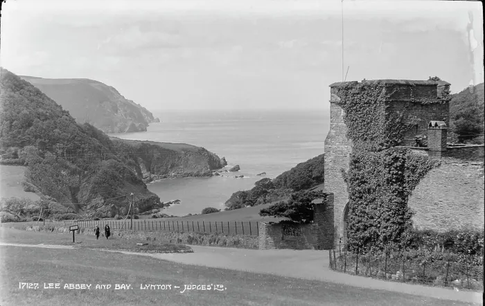 Framed Print : Lee Abbey and Bay Framed Print : Lee Abbey and Bay