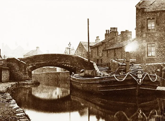 Framed Print : Leeds and Liverpool Canal Skipton Victorian period Framed Print : Leeds and Liverpool Canal Skipton Victorian period