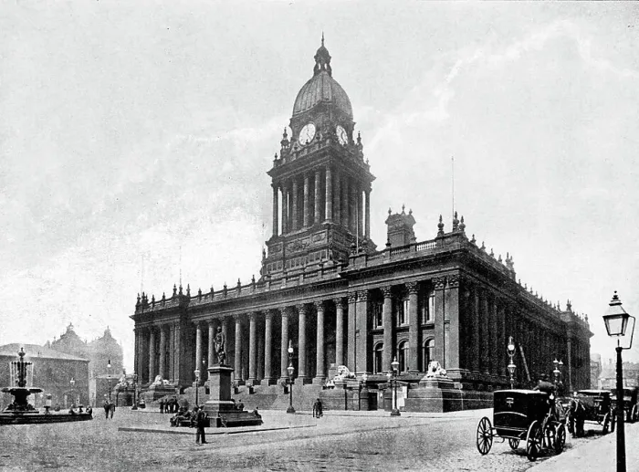 Framed Print : Leeds Town Hall Framed Print : Leeds Town Hall