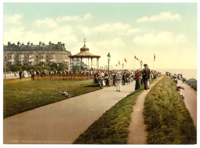Framed Print : Lees Promenade and Bandstand, Folkestone, England Framed Print : Lees Promenade and Bandstand, Folkestone, England