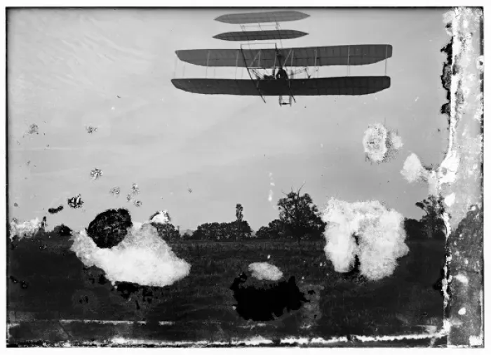 Framed Print : Left front view of flight 46, Orville shown turning to the l Framed Print : Left front view of flight 46, Orville shown turning to the l