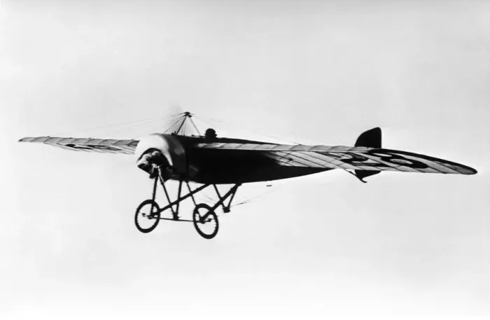 Framed Print : Legagneux Flying a Morane-Soulnier Monoplane in 1913 Framed Print : Legagneux Flying a Morane-Soulnier Monoplane in 1913