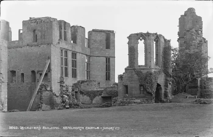 Framed Print : Leicester's Building at Kenilworth Castle Framed Print : Leicester's Building at Kenilworth Castle