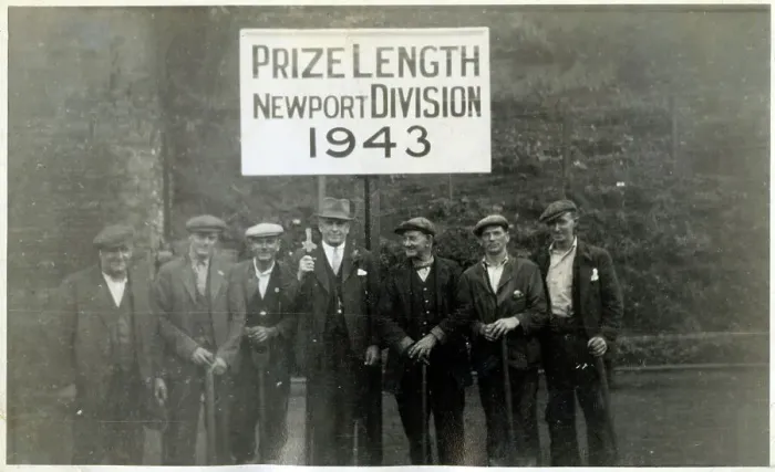 Framed Print : Lengthmen - Prize Length, Newport Division Framed Print : Lengthmen - Prize Length, Newport Division