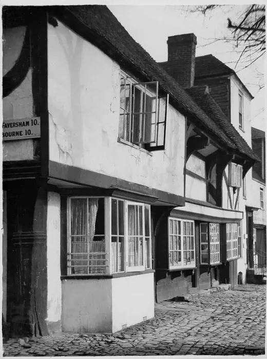 Framed Print : Lenham, Kent Framed Print : Lenham, Kent