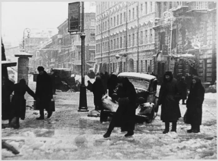 Framed Print : Leningrad - Icy Streets Framed Print : Leningrad - Icy Streets