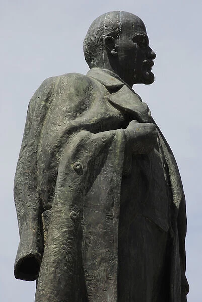Lenins Statue. Kerch. Ukraine
