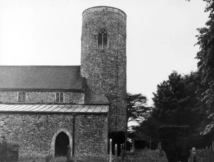 Framed Print : Letheringsett Church Tower, Norfolk, England, a Saxon Round (Watch) Tower, built c Framed Print : Letheringsett Church Tower, Norfolk, England, a Saxon Round (Watch) Tower, built c