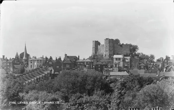Framed Print : Lewes Castle Framed Print : Lewes Castle