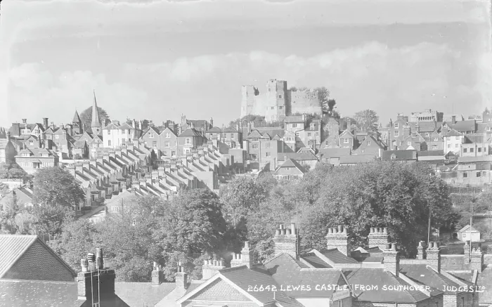 Framed Print : Lewes Castle from Southover Framed Print : Lewes Castle from Southover