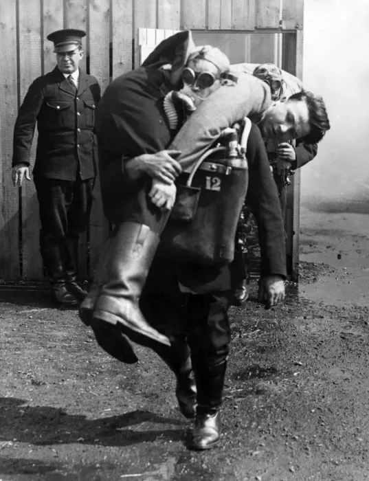 Framed Print : LFB Annual Review 1934, Exercise wearing breathing apparatus Framed Print : LFB Annual Review 1934, Exercise wearing breathing apparatus