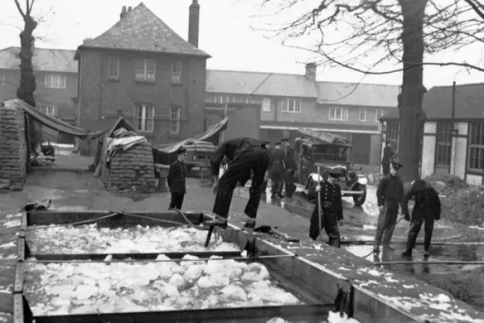 Framed Print : LFB firefighters and winter snows, WW2 Framed Print : LFB firefighters and winter snows, WW2