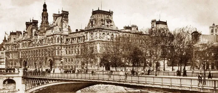 Framed Print : L'Hotel De Ville, Paris, France, early 1900s Framed Print : L'Hotel De Ville, Paris, France, early 1900s