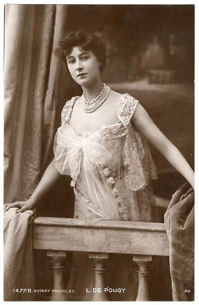 Liane De Pougy  /  1905