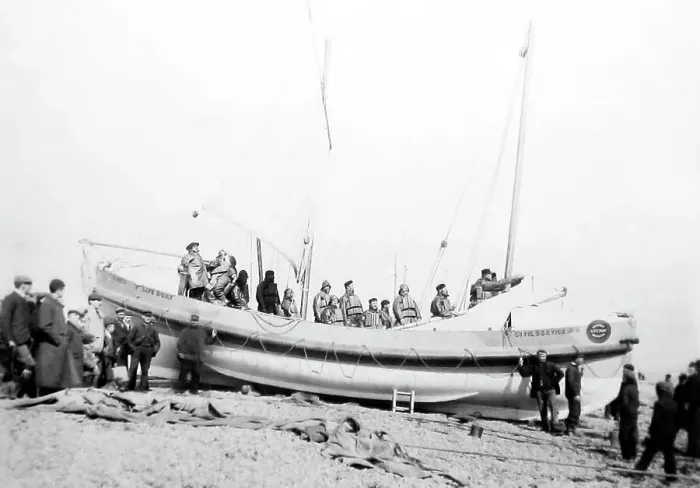 Framed Print : Lifeboat Civil Service No 4, Walmer, Victorian period Framed Print : Lifeboat Civil Service No 4, Walmer, Victorian period