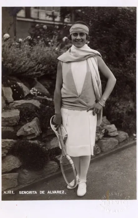 Framed Print : Lili Alvarez - Spanish Tennis Champion at Wimbledon in 1926 Framed Print : Lili Alvarez - Spanish Tennis Champion at Wimbledon in 1926