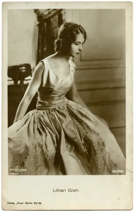 Framed Print : Lilian Gish Framed Print : Lilian Gish