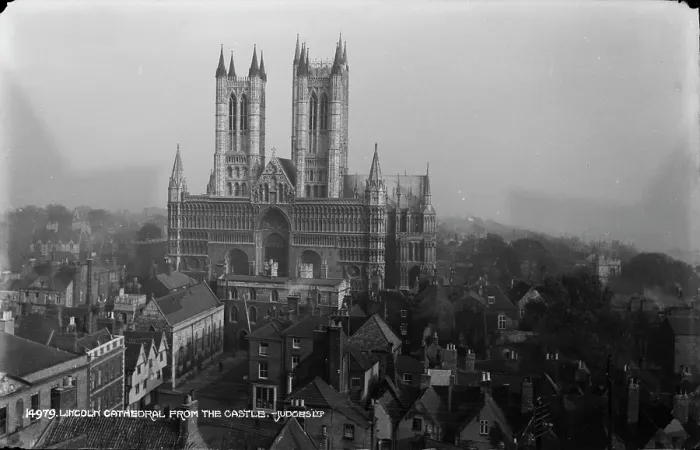 Framed Print : Lincoln Cathedral from the Castle Framed Print : Lincoln Cathedral from the Castle