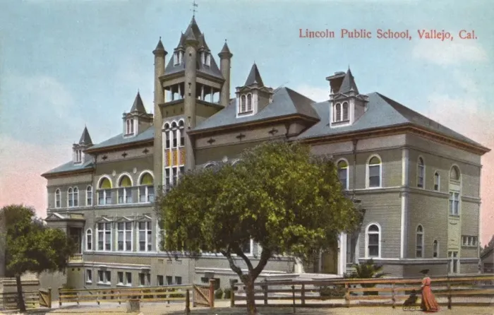 Framed Print : Lincoln Public School, Vallejo, California, USA Framed Print : Lincoln Public School, Vallejo, California, USA