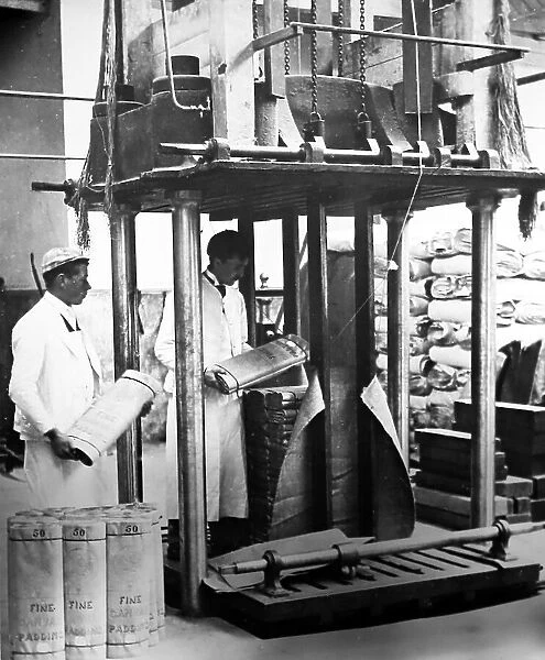 Linen manufacture, Hydraulic press
