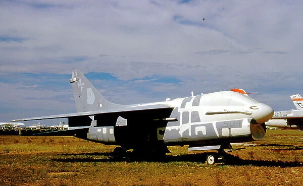 Ling Temco-Vought A-7A Corsair ii
