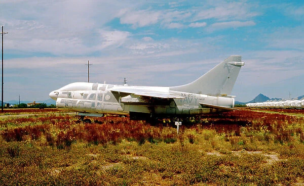 Ling-Temco-Vought A-7B Corsair II 154498