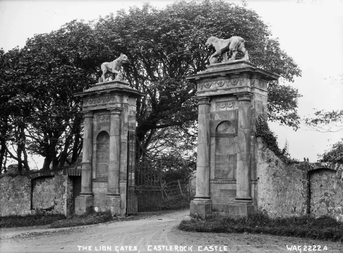 Framed Print : Lion Gates, Castlerock Castle Framed Print : Lion Gates, Castlerock Castle