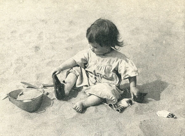 Little girl at the seaside